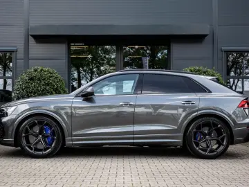 AUDI RSQ8 4.0 TFSI Performance