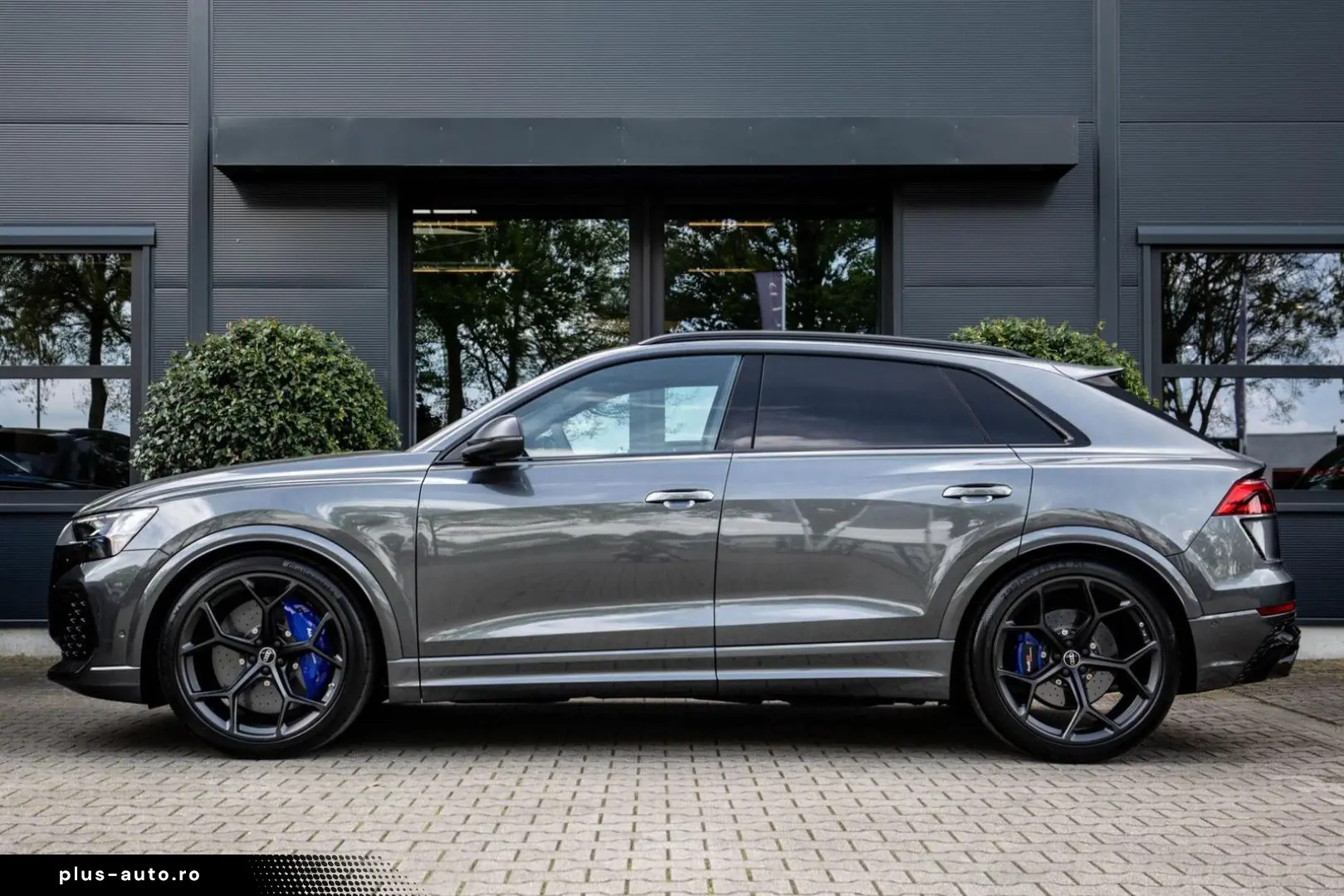 AUDI RS Q8 2025 — imagine 3