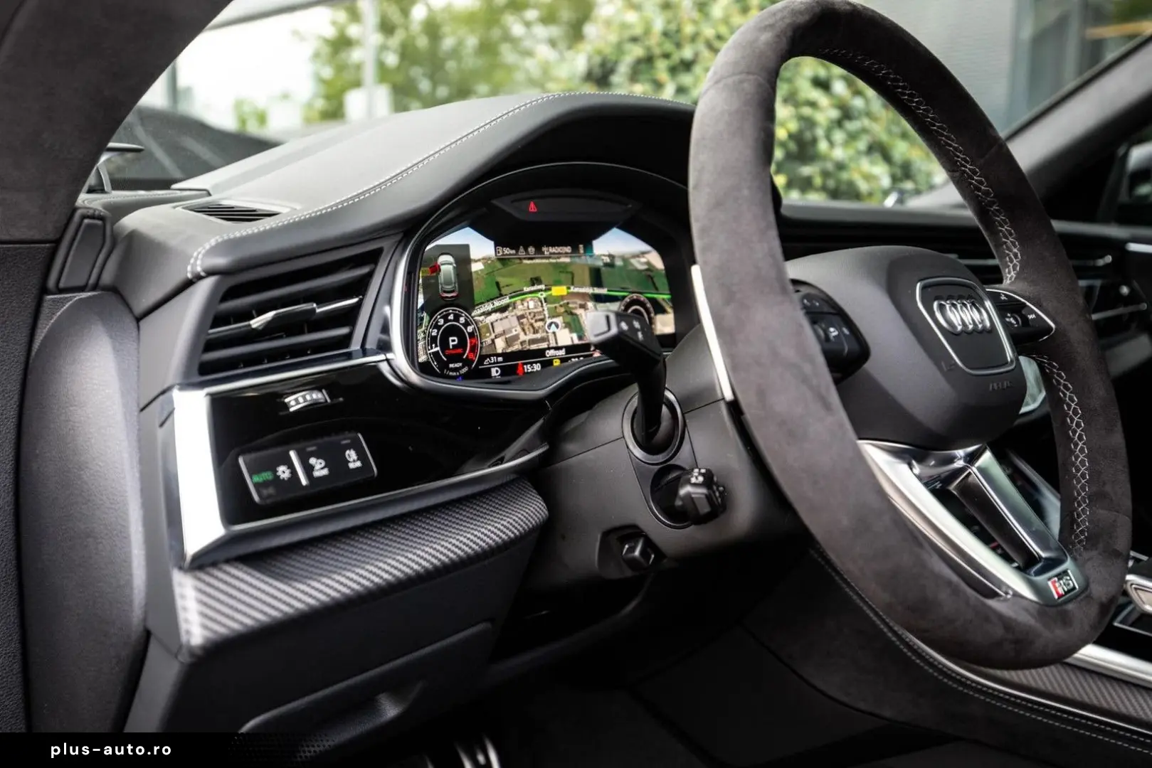 AUDI RS Q8 2025 — imagine 9
