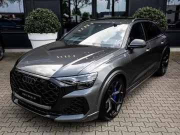 AUDI RSQ8 4.0 TFSI Performance