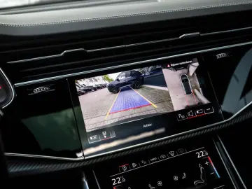 AUDI RSQ8 4.0 TFSI Performance