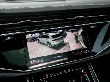 AUDI RSQ8 4.0 TFSI Performance