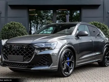AUDI RSQ8 4.0 TFSI Performance