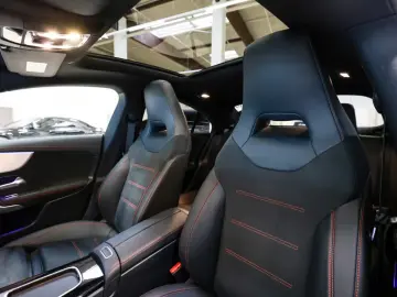 Mercedes-Benz CLA 35 AMG 4M Coupé Premium  NIGHT PANO