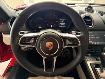 Porsche 718 Cayman Style Edition