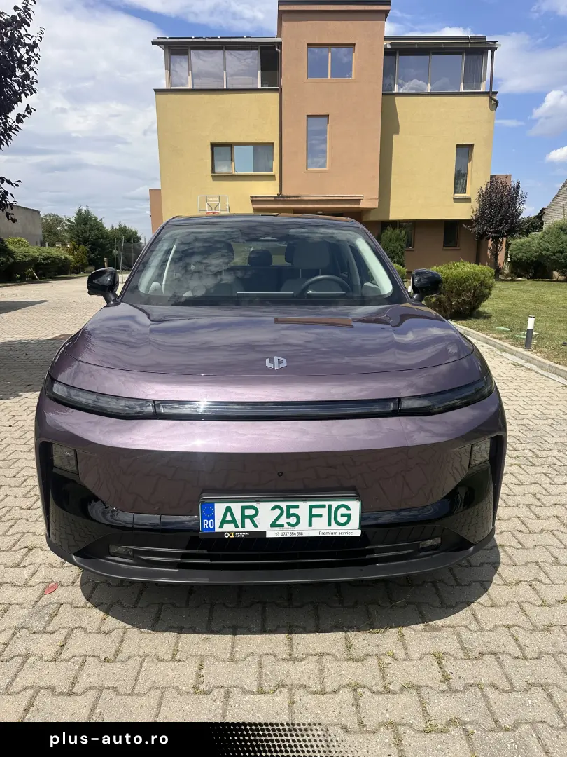 Leapmotor B10