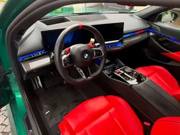BMW M5 Touring xDrive M-Drivers Package Pano MwSt