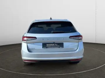 Skoda Superb Combi 2.0 TDI DSG Selection