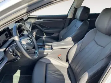 Skoda Superb Combi 2.0 TDI DSG Selection