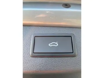 Skoda Superb Combi 2.0 TDI DSG Selection