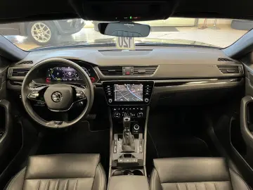 Skoda Superb L&K iV Leather 360 Cam LED AHK Navi CarPlay