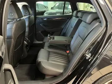 Skoda Superb L&K iV Leather 360 Cam LED AHK Navi CarPlay