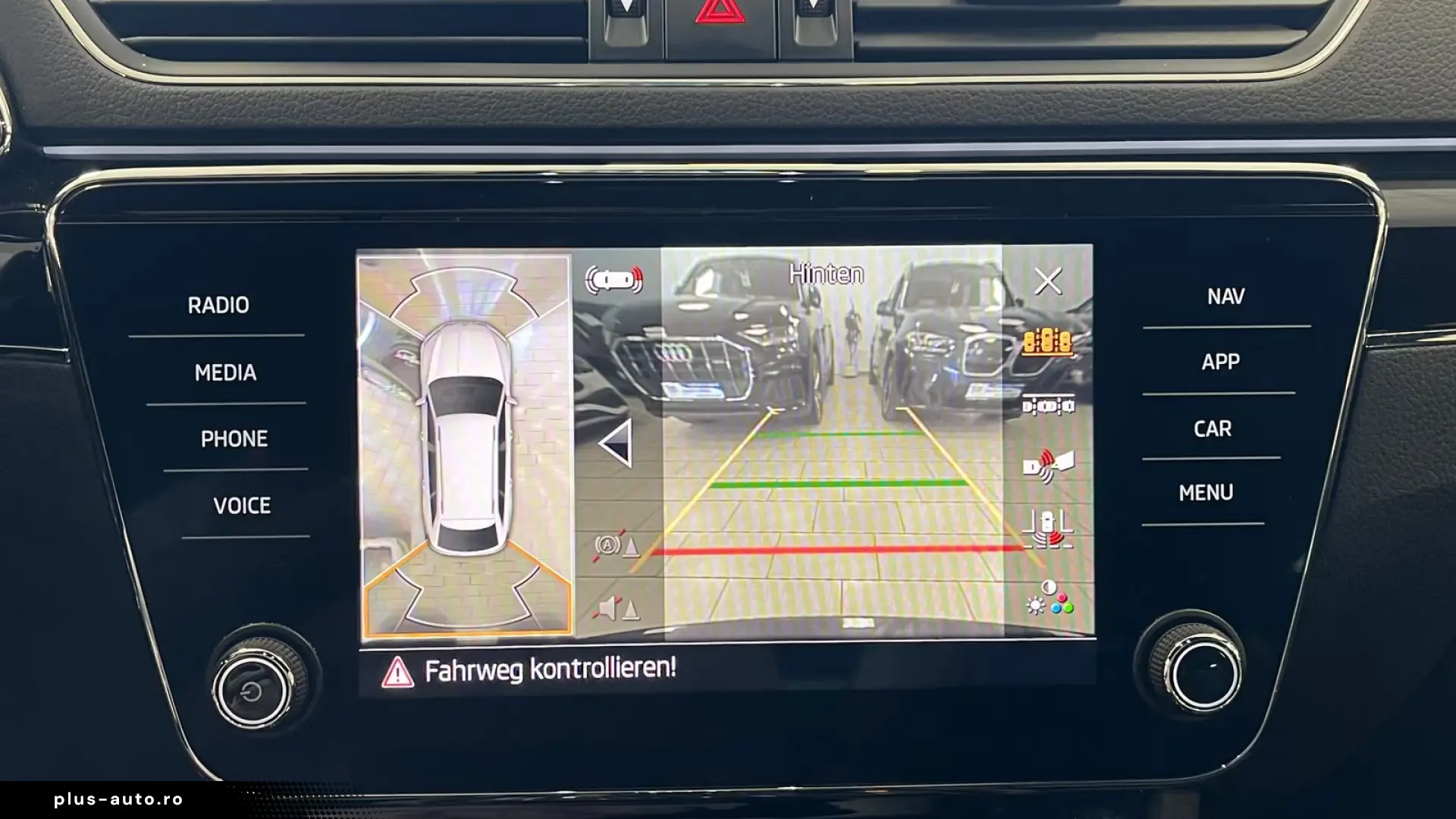 Skoda Superb L&K iV Leather 360 Cam LED AHK Navi CarPlay