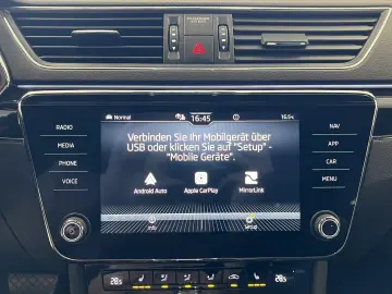 Skoda Superb L&K iV Leather 360 Cam LED AHK Navi CarPlay