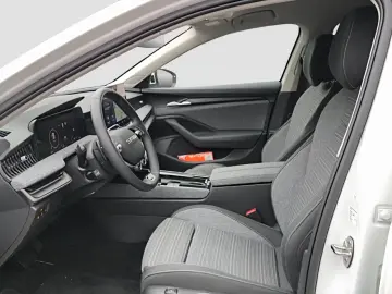 Skoda Superb Combi 2.0 TDI DSG