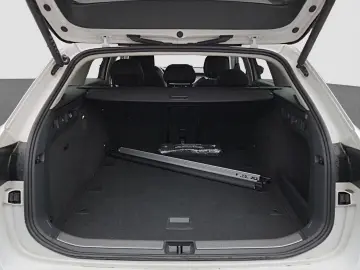 Skoda Superb Combi 2.0 TDI DSG