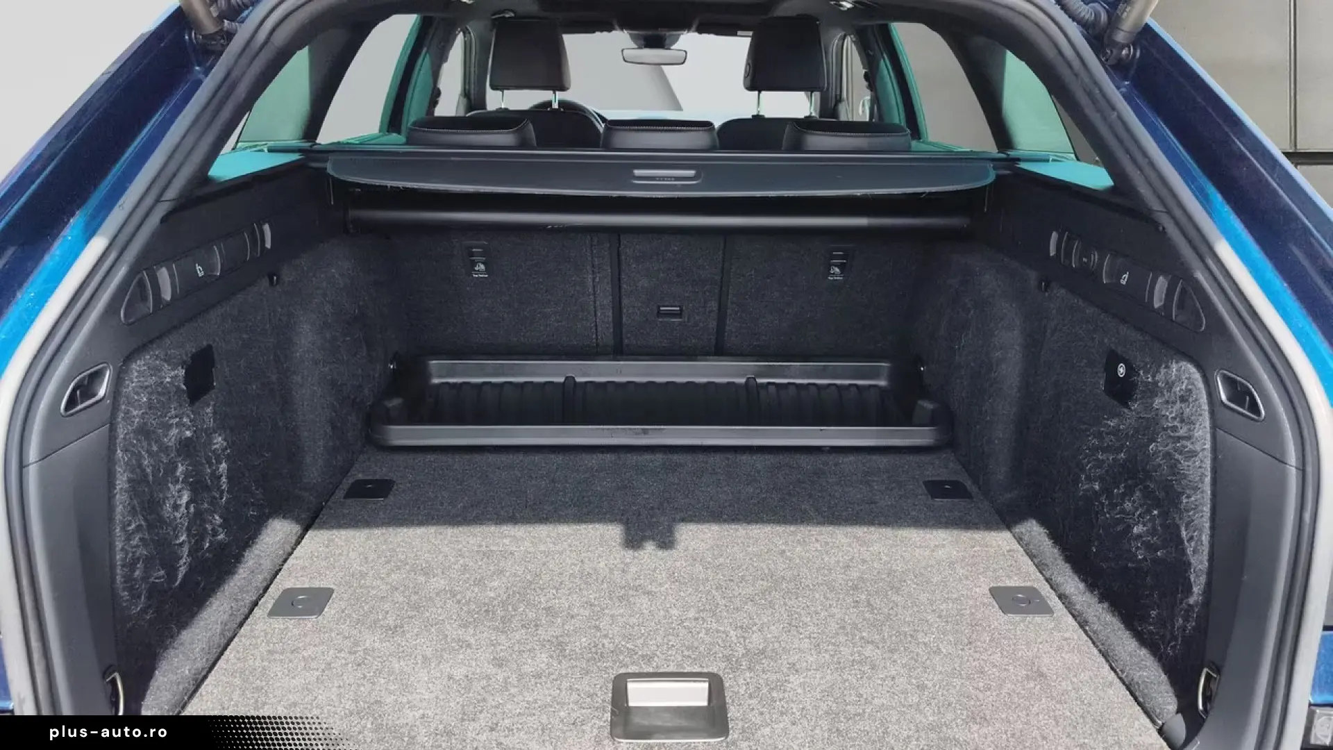 Skoda SUPERB 2.0TDI L&K 4x4  AHK MATRIX STD.HZG 360KAM