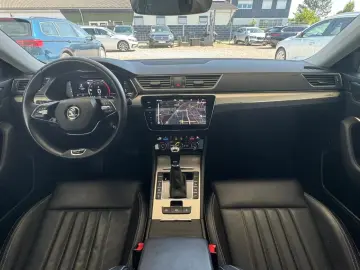 Skoda Superb 2.0 TDI DSG 4x4 L&K STANDH PANO