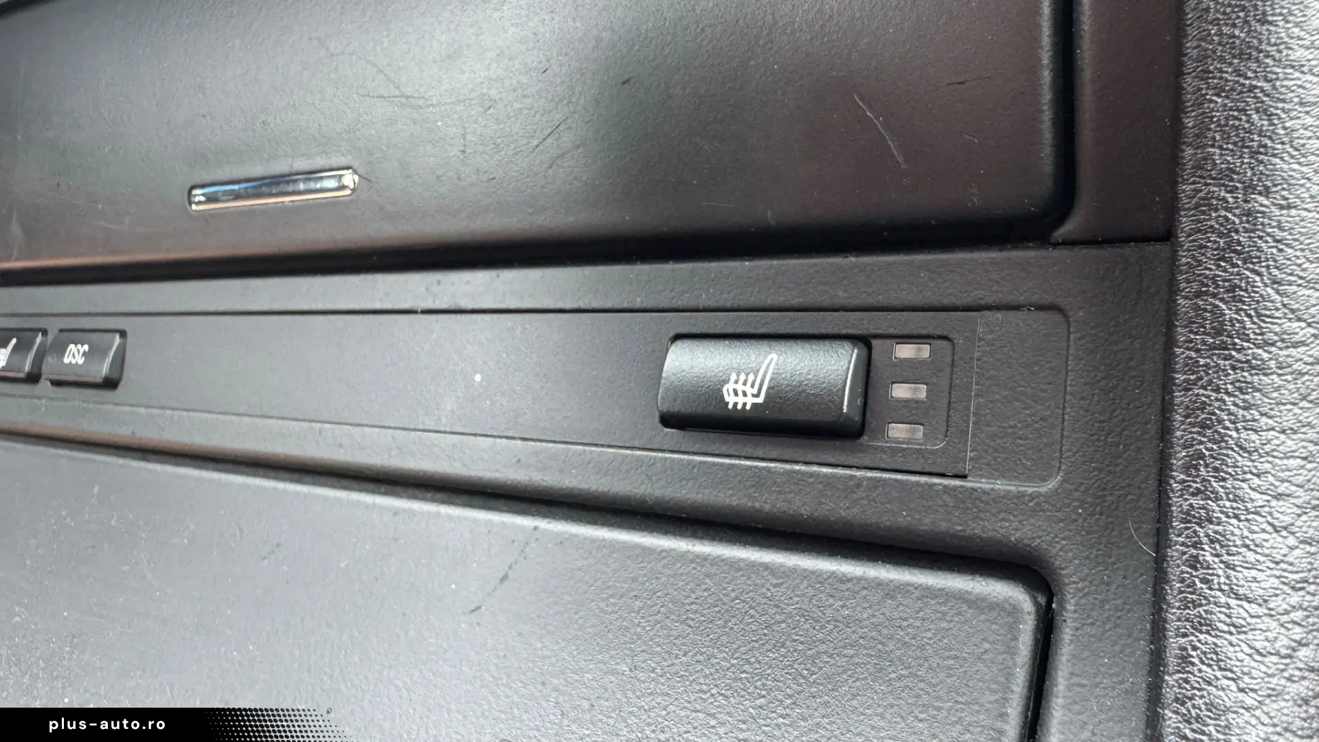 2004 BMW 320i Steptronic (E46)