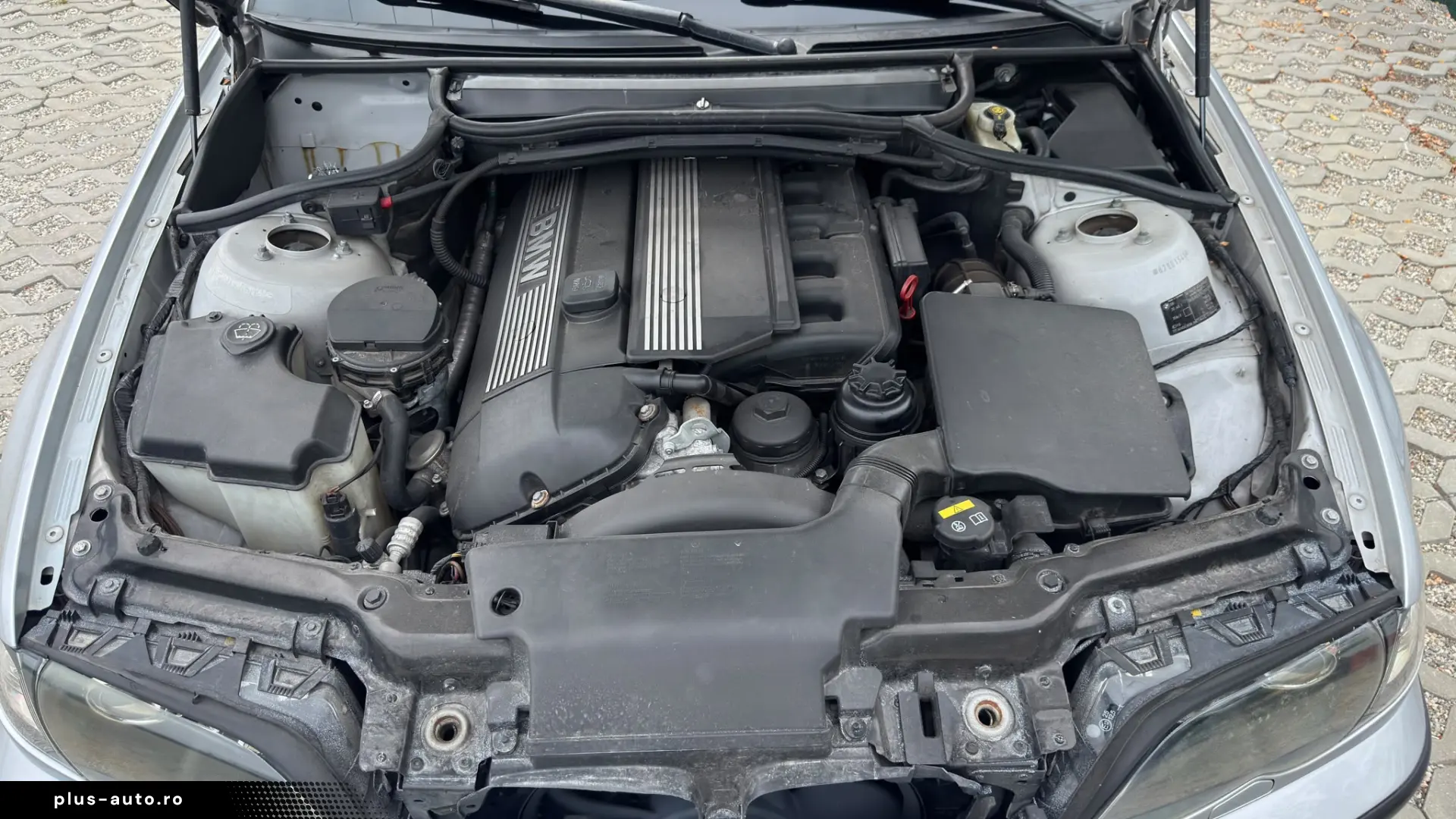 2004 BMW 320i Steptronic (E46)
