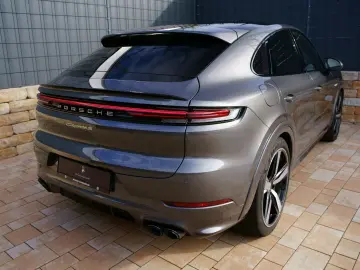 PORSCHE Cayenne Coupe S E-Hybrid SportDesign