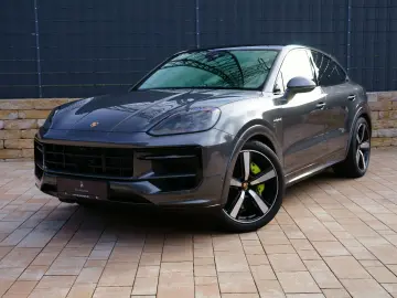 PORSCHE Cayenne Coupe S E-Hybrid SportDesign
