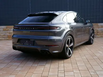 PORSCHE Cayenne Coupe S E-Hybrid SportDesign