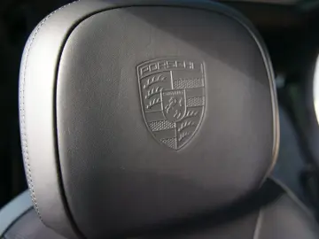 PORSCHE Cayenne Coupe S E-Hybrid SportDesign