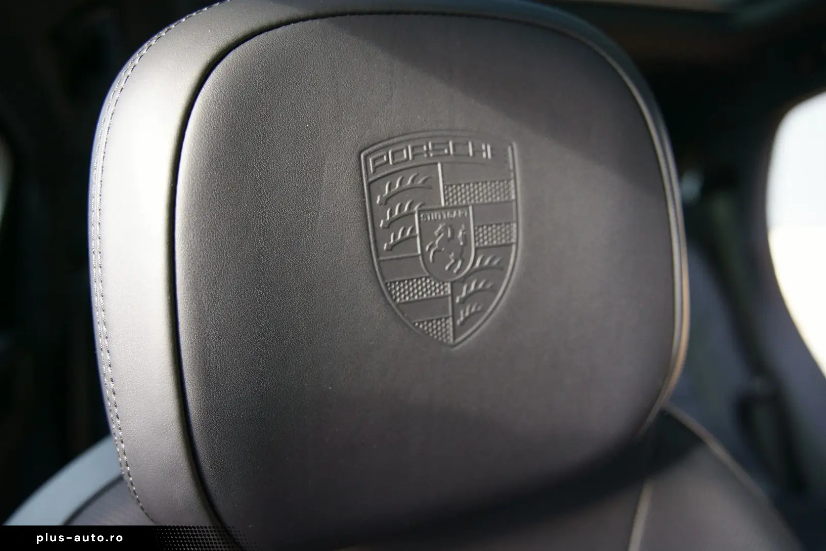 PORSCHE Cayenne Coupe S E-Hybrid SportDesign