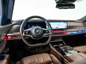 BMW i7 xDrive60 Executive Lounge