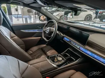 BMW i7 xDrive60 Executive Lounge