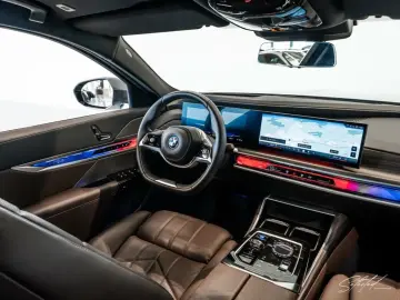 BMW i7 xDrive60 Executive Lounge