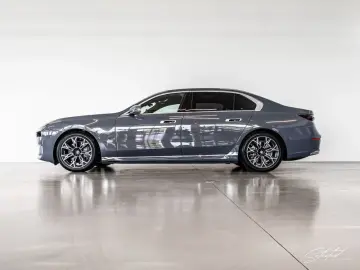 BMW i7 xDrive60 Executive Lounge