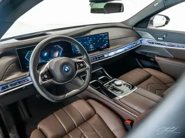 BMW i7 xDrive60 Executive Lounge