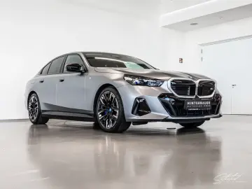 BMW i5 M60 xDrive Pano Iconic