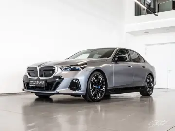 BMW i5 M60 xDrive Pano Iconic