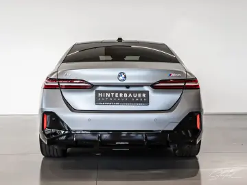 BMW i5 M60 xDrive Pano Iconic