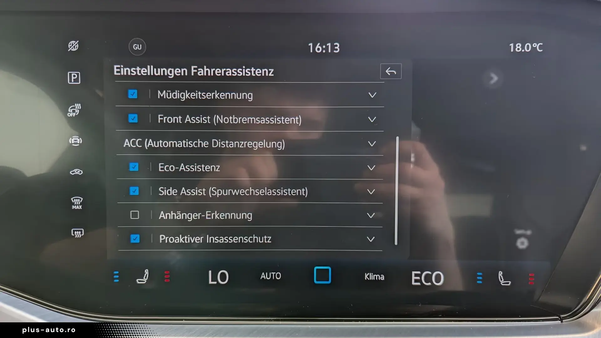 Volkswagen Touareg 3.0 TDI 4M R-line   Finanțare Leasing