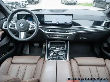 BMW X5 xDrive 40d M-Sport Pro HUD PANO SITZBELÜFTUNG