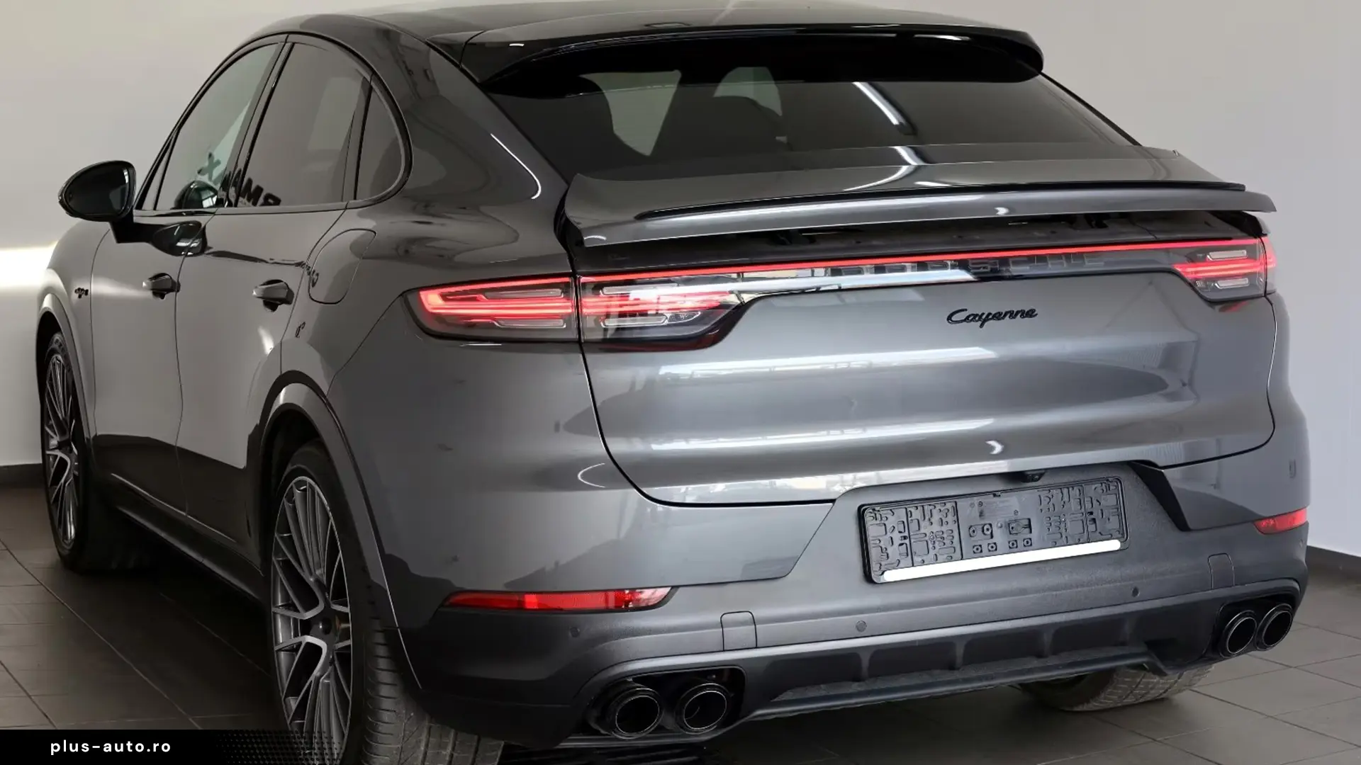 Porsche Cayenne E-Hybrid Coupe Sport Chr   Finanțare Leasing