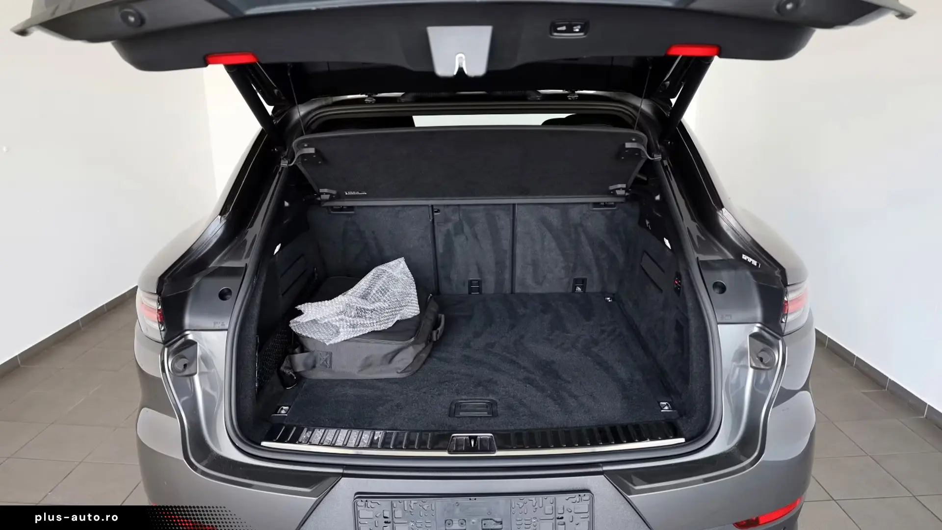 Porsche Cayenne E-Hybrid Coupe Sport Chr   Finanțare Leasing