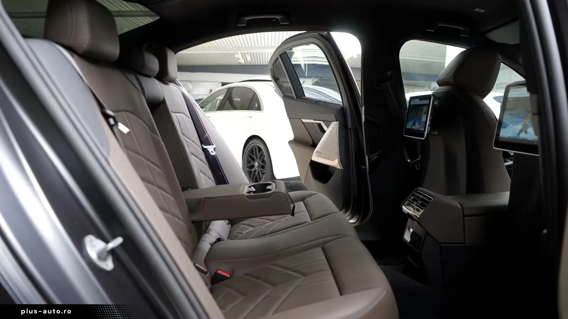 BMW 540d xDrive M Sport PRO Individ 3xTV   Finanțare Leasing