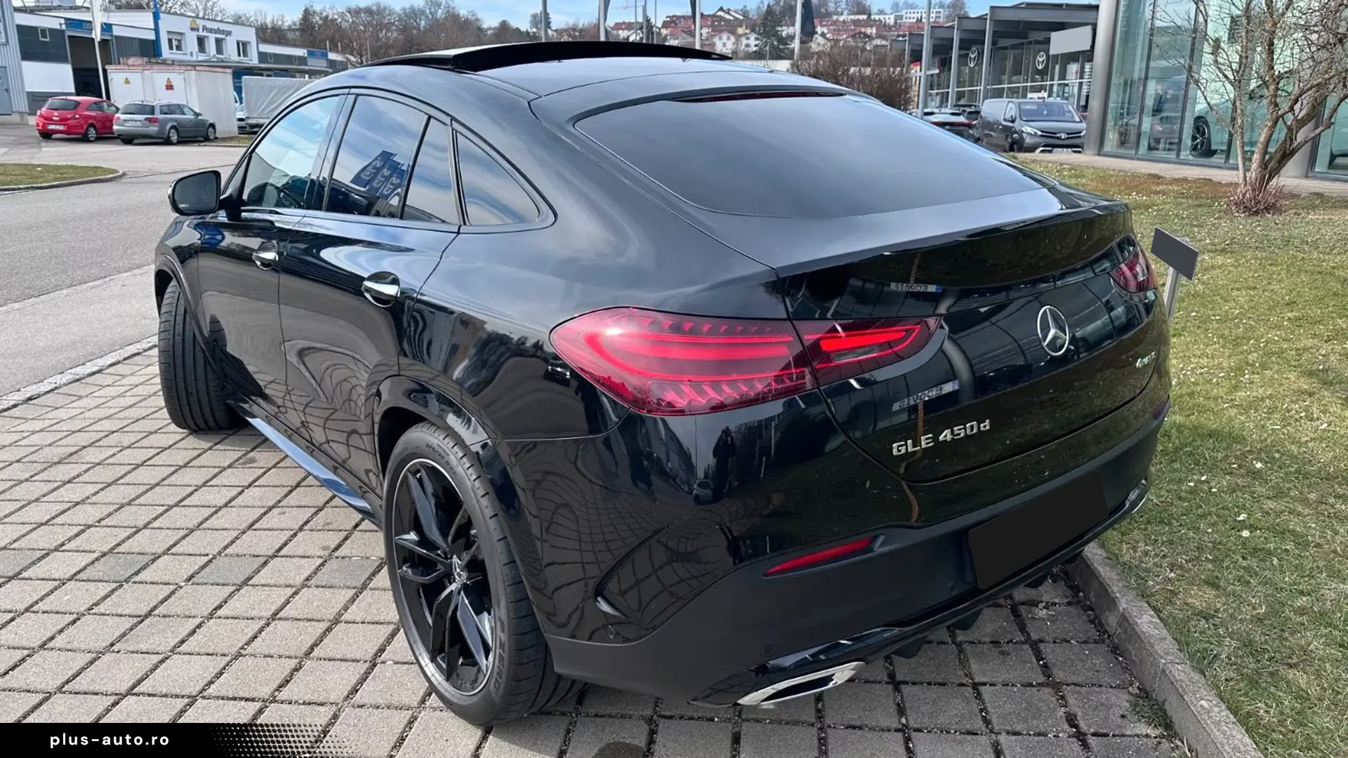 Mercedes-Benz GLE 450d 4Matic AMG   Finanțare Leasing