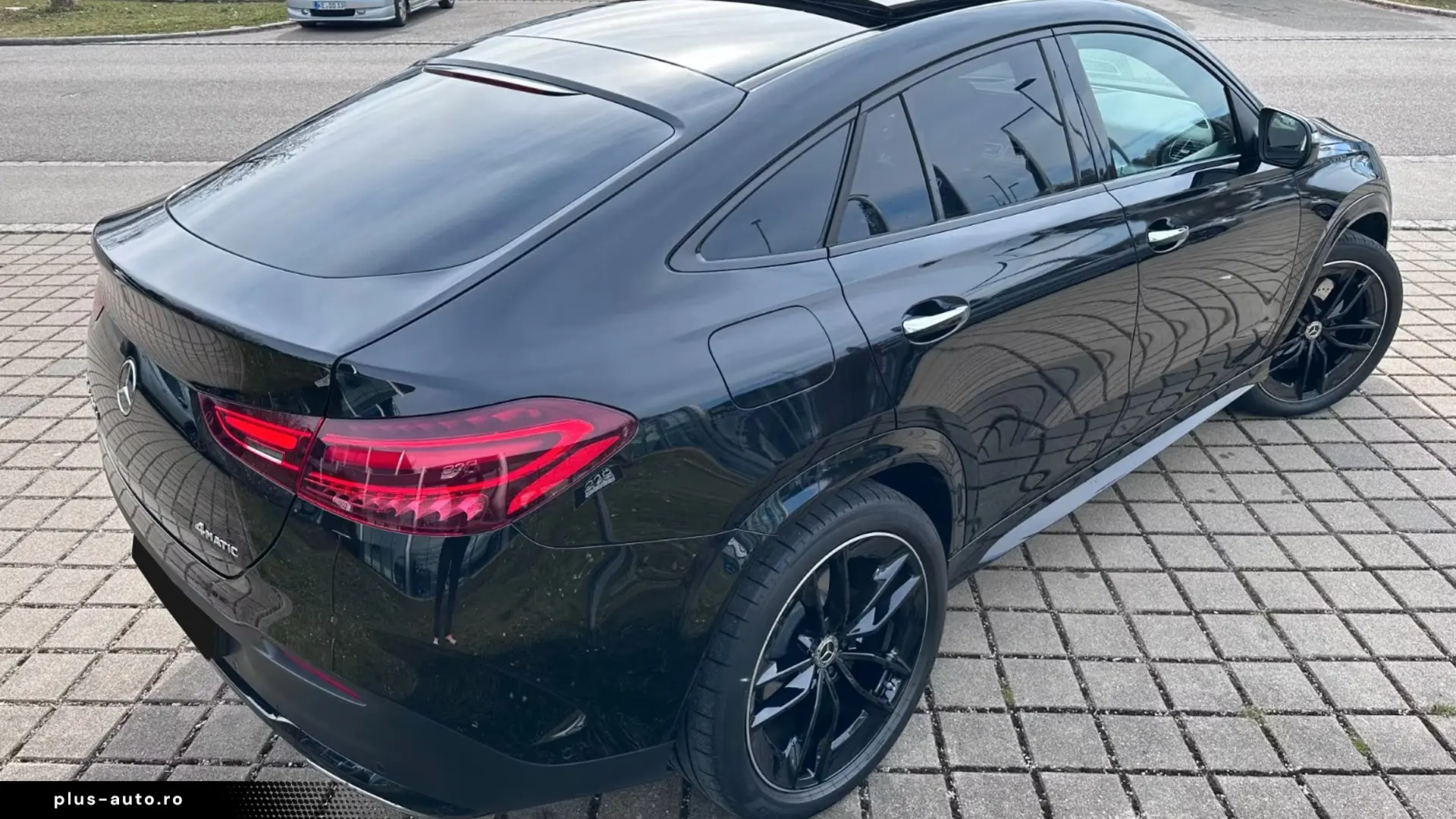Mercedes-Benz GLE 450d 4Matic AMG   Finanțare Leasing