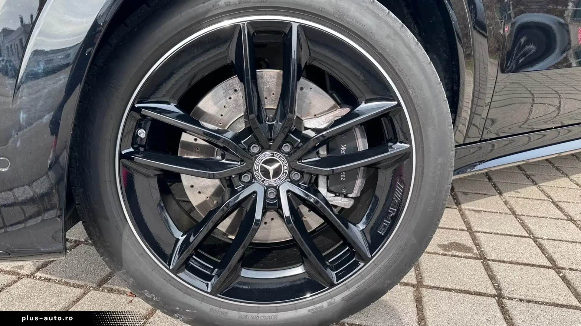 Mercedes-Benz GLE 450d 4Matic AMG   Finanțare Leasing