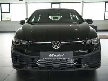 VW Golf GTI Clubsport   Akrapovic   Pano   AHK