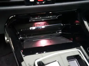 VW Golf GTI Clubsport   Akrapovic   Pano   AHK