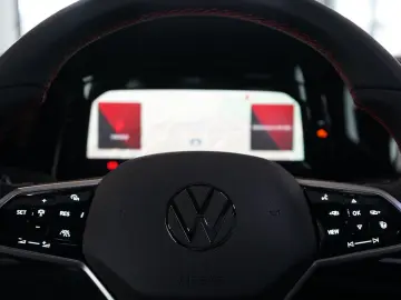 VW Golf GTI Clubsport   Akrapovic   Pano   AHK