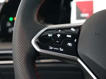 VW Golf GTI Clubsport   Akrapovic   Pano   AHK