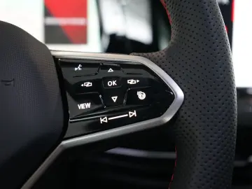 VW Golf GTI Clubsport   Akrapovic   Pano   AHK